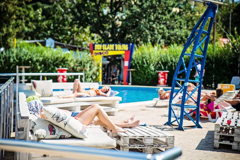 מלון וארנה Party Golden Sands מראה חיצוני תמונה