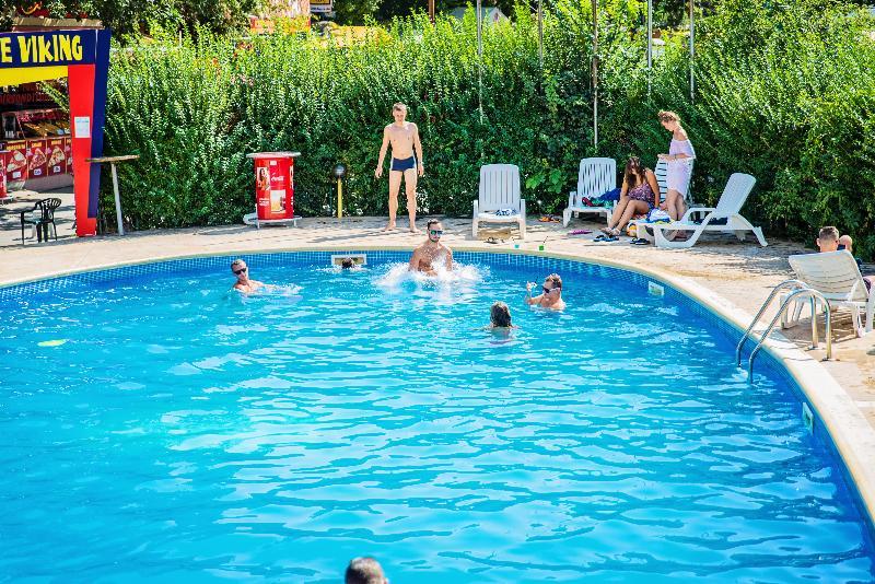 מלון וארנה Party Golden Sands מראה חיצוני תמונה